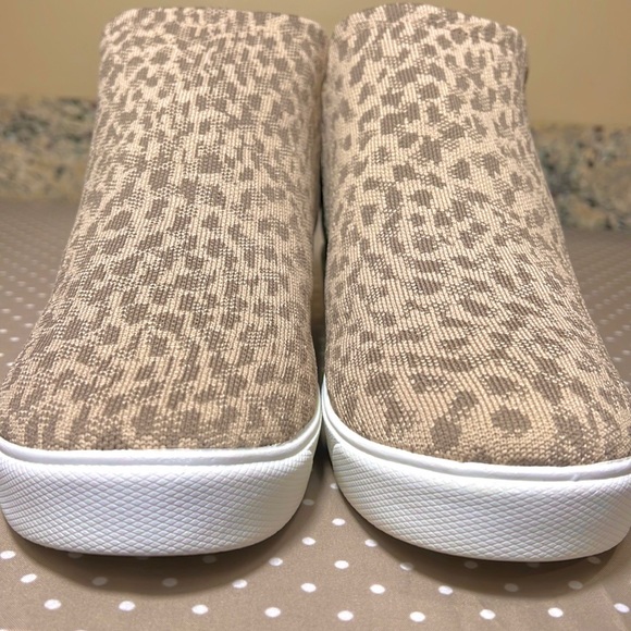 Ryka Wedge Sneakers - Picture 4 of 10